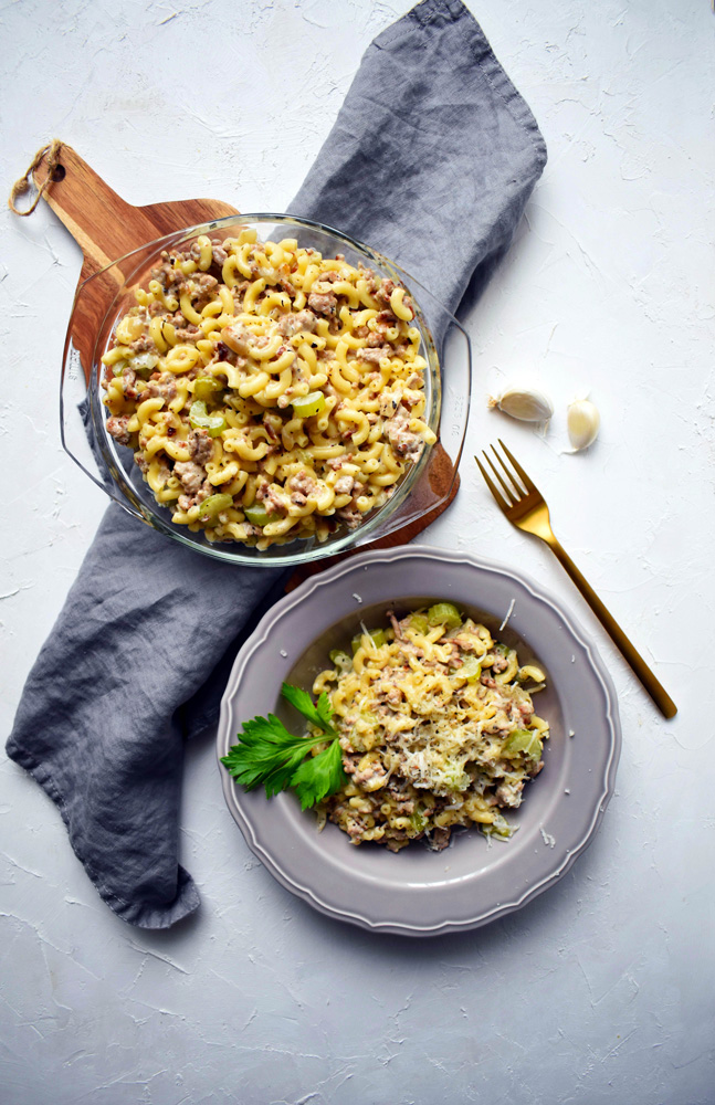 Sajtkrémes-fokhagymás darált húsos tészta