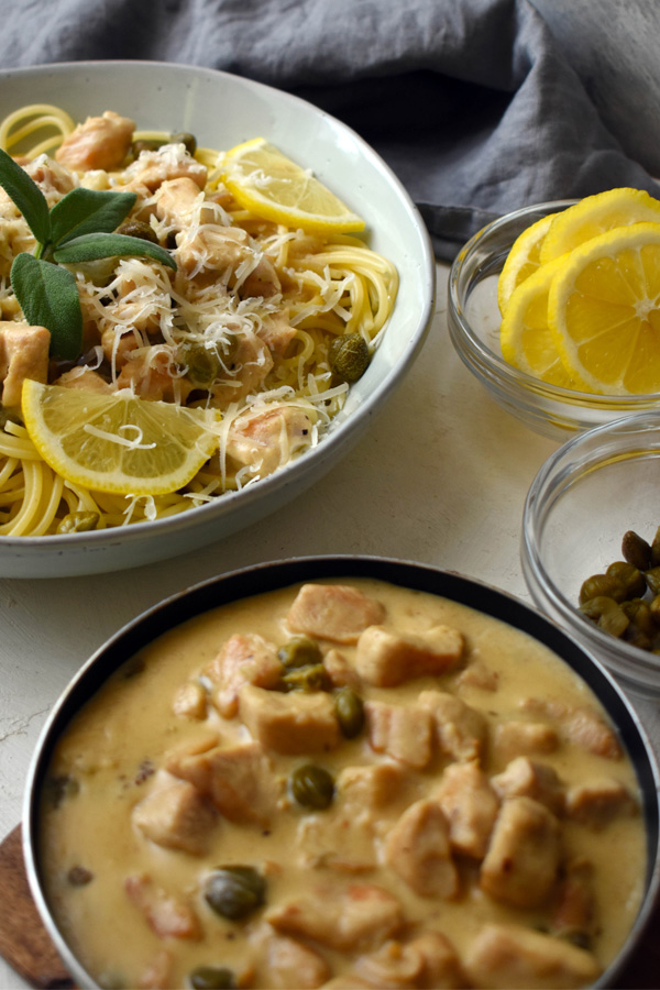 Chicken ragout with lemon and capers served with spaghetti