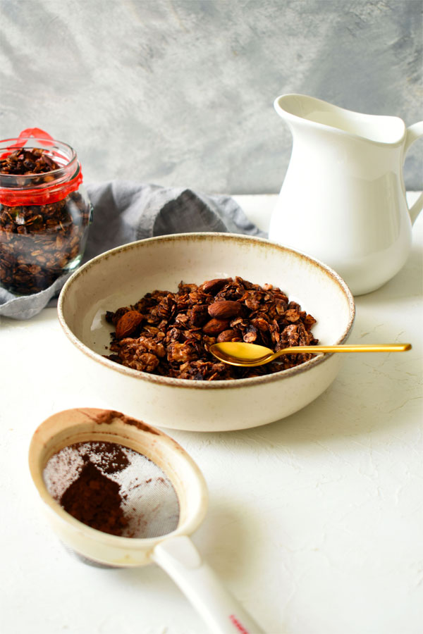 granola for breakfast, as a sweet snack, or with porridge