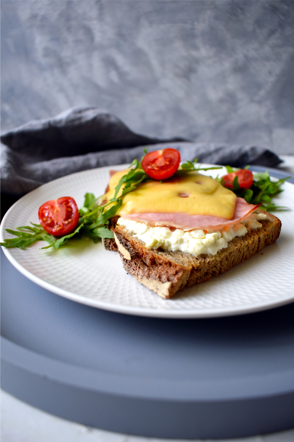 Cottage cheese melegszendvics