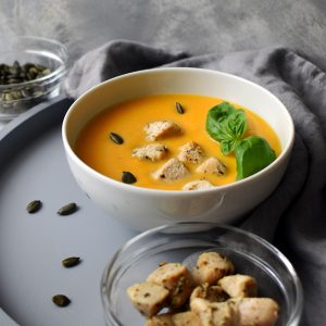 Sütőtökkrémleves oregánóval