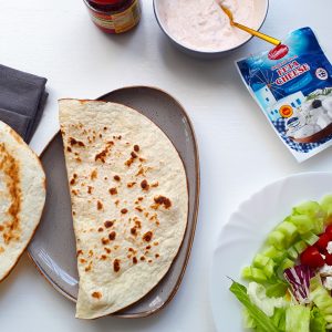 tortilla tekercs készítése