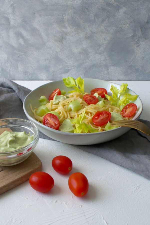 avocado cream spaghetti