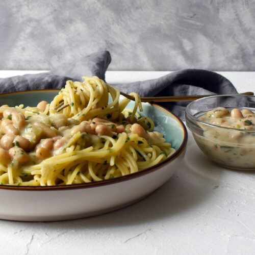 spagetti fehérbabos szósszal