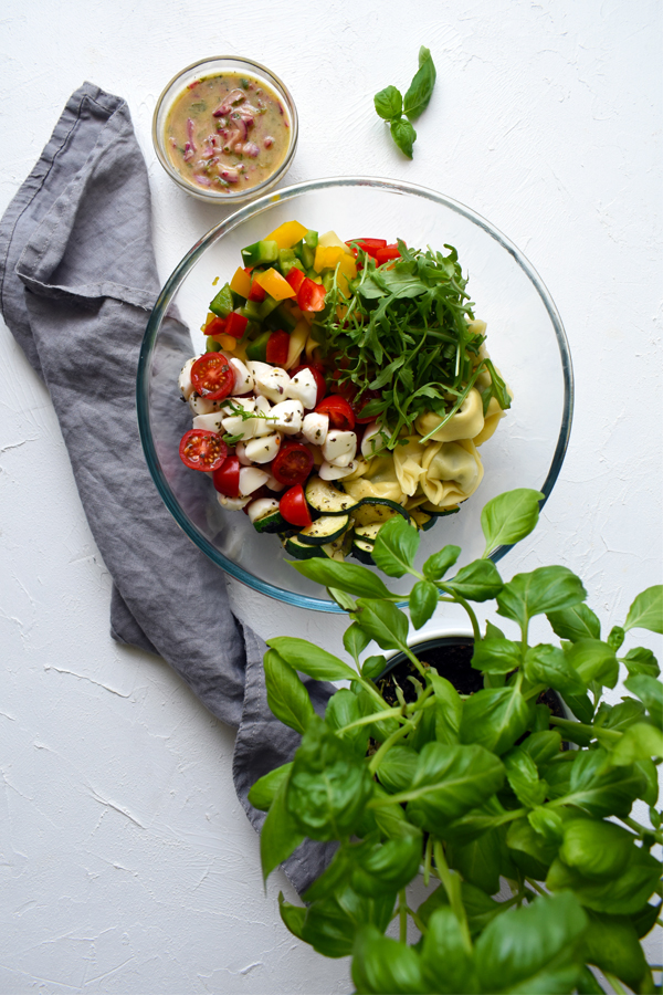 nyári saláta tésztával